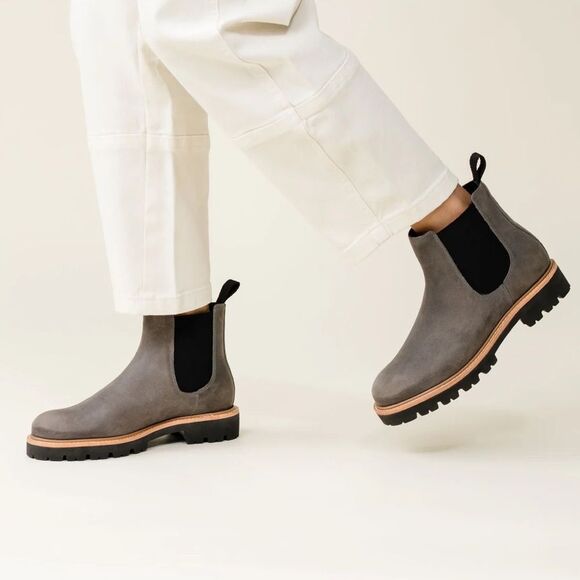 Nisolo Go-To Lug Chelsea Boot 2.0 - Picture 11 of 11